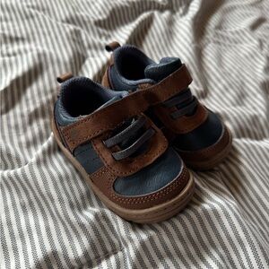 Stride Rite Brown and Navy Kids Dress Shoes